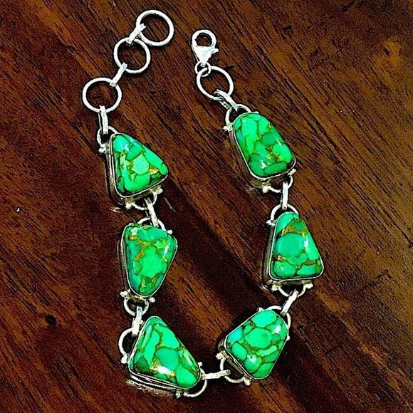 Mohave Lime Green Copper Infused Turquoise and Sterling Silver 925 Bracelet - Picture 9 of 16